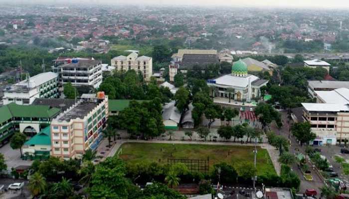 2. Pondok Pesantren Modern Darunnajah Jakarta