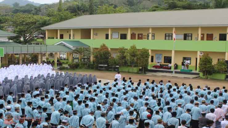 Pengertian Pondok Pesantren