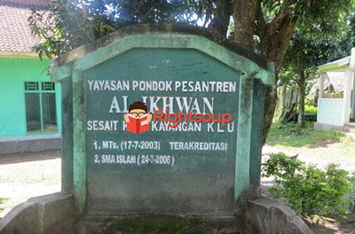 8. Pondok Pesantren Al Ikhwan