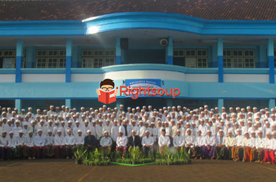 8. Pondok pesantren Thayibah 1