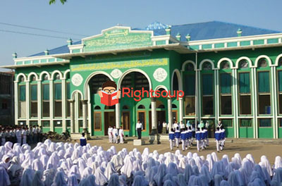 9. Pondok Pesantren Al Hikmah